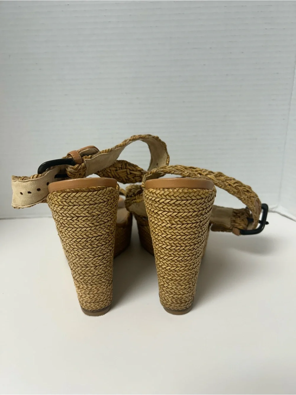 Stuart Weitzman Raffia Braided Wedge Camel Sandals BoHo Sophisticate 7.5M